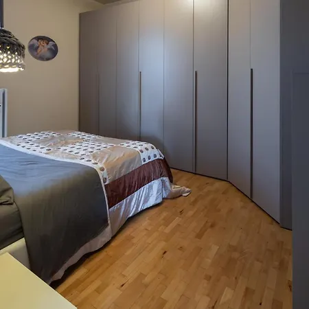 A Modena, Comodo A Tutti I Servizi