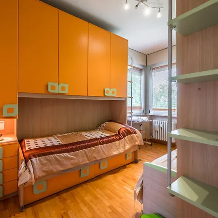 Apartment A Modena, Comodo A Tutti I Servizi